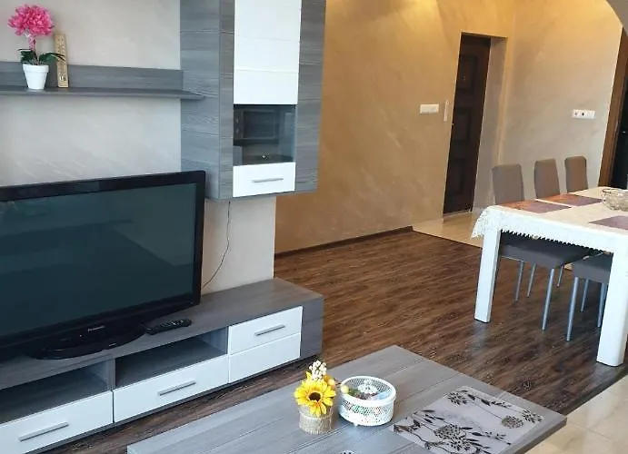 Sunshine Apartment *